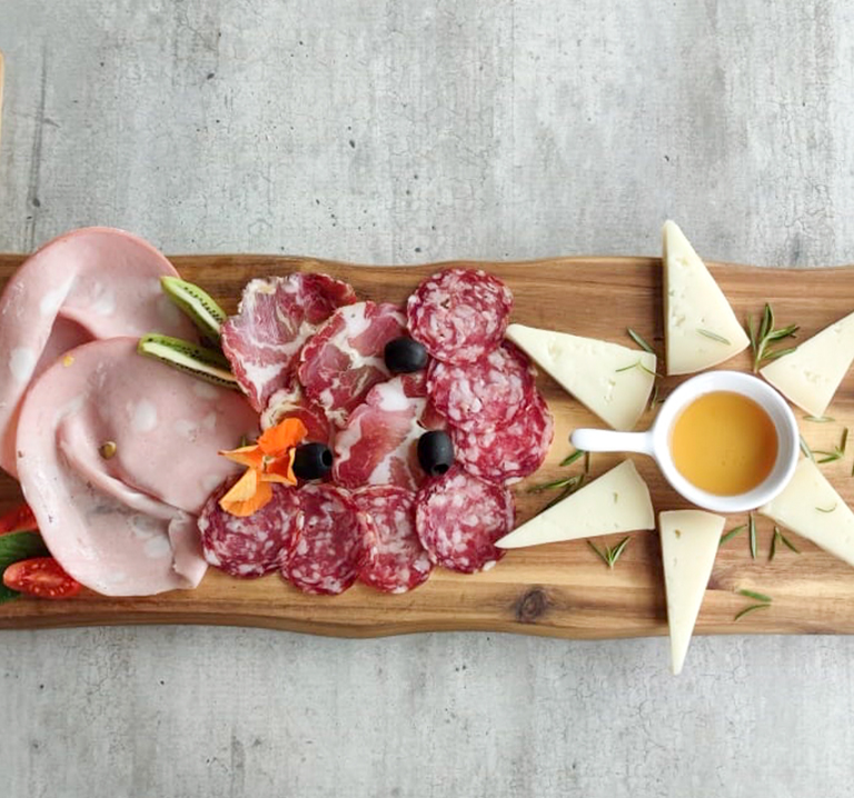 aperitivo-ristorante-frumentum-vacanze-in-umbria-perugia-hotel-le-grazie-assisi3