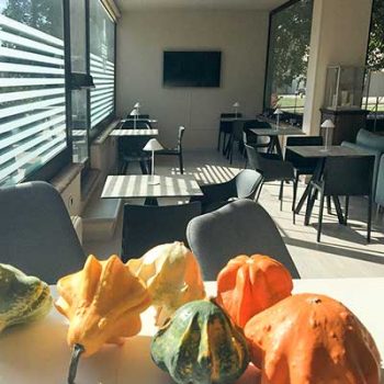 ai-piedi-di-assisi-ristorante-frumentum-albergo-le-grazie